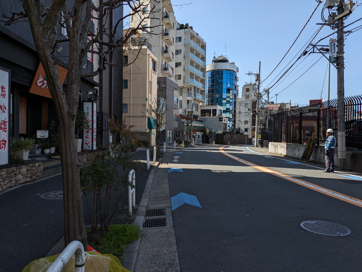 fresh/building/J00100437975_2