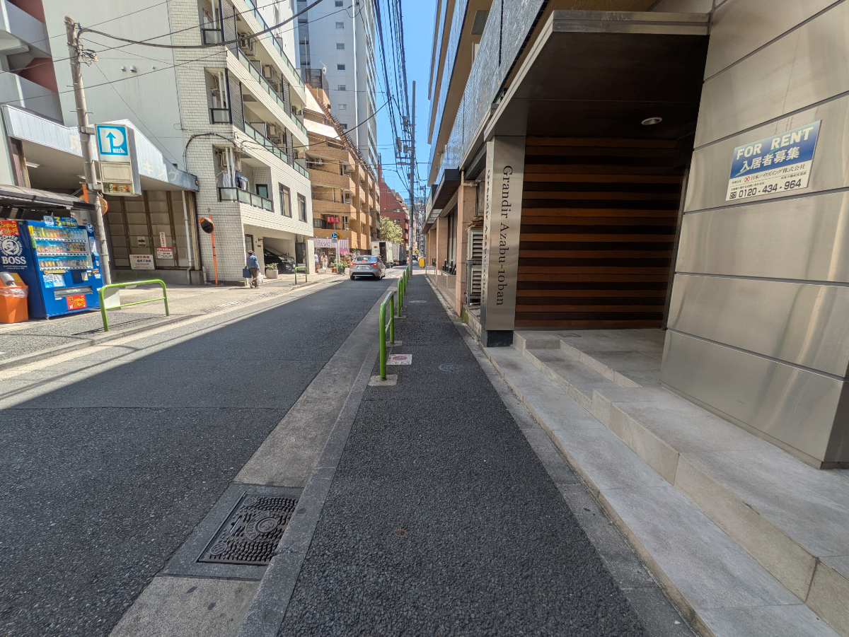 fresh/building/J00100438295_2