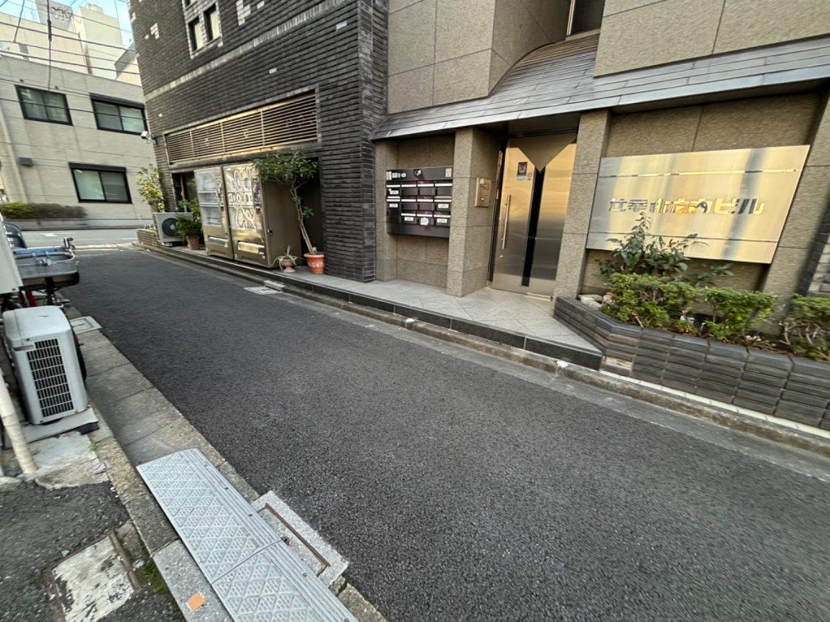 fresh/building/J00100438379_2