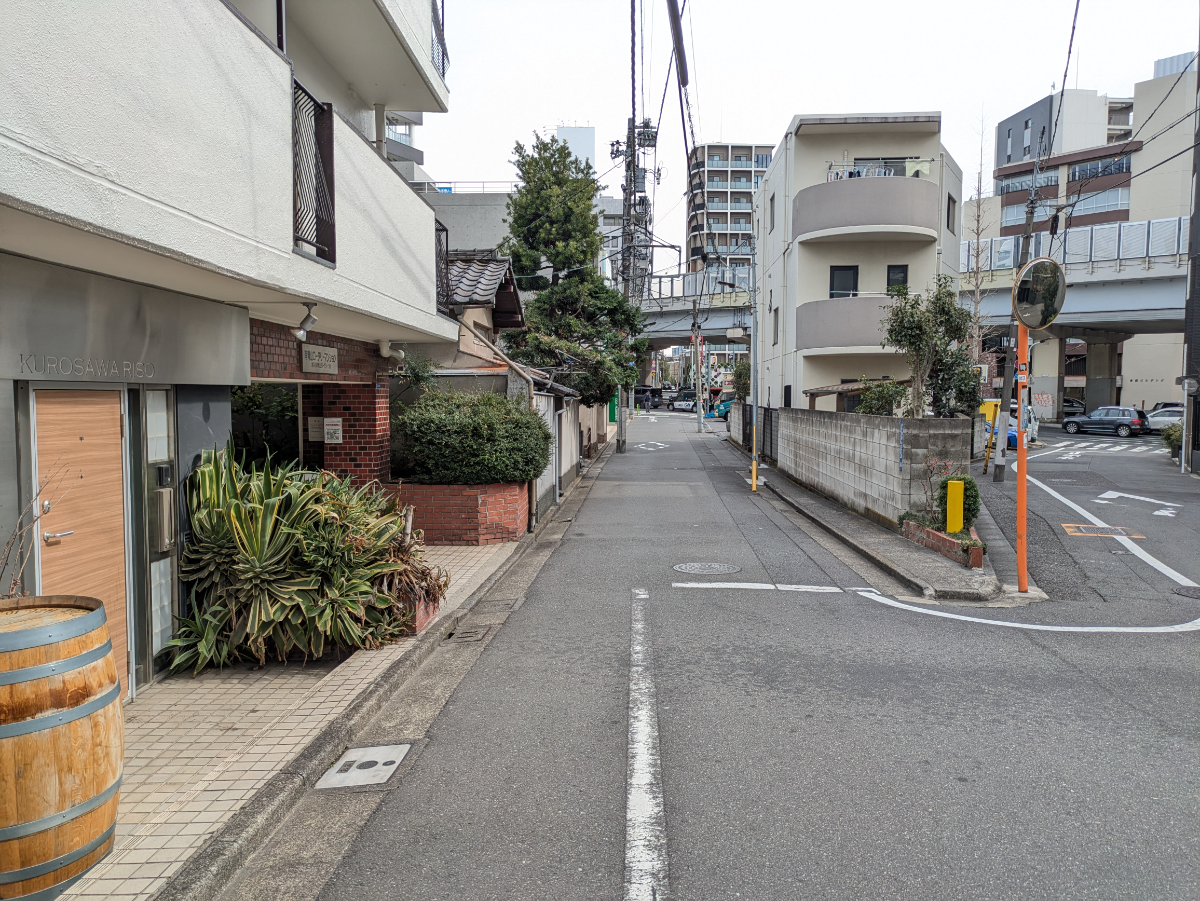fresh/building/J00100441045_2