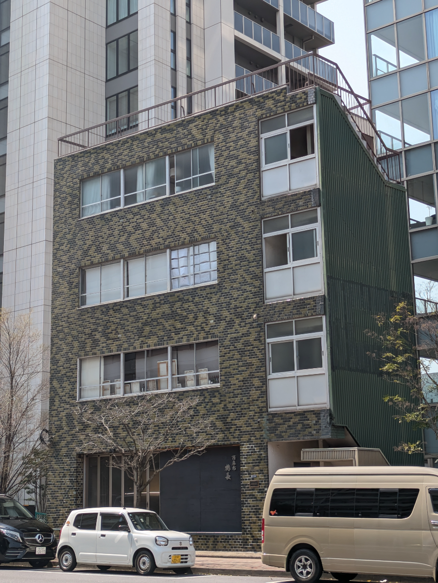 fresh/building/J00100441759_1