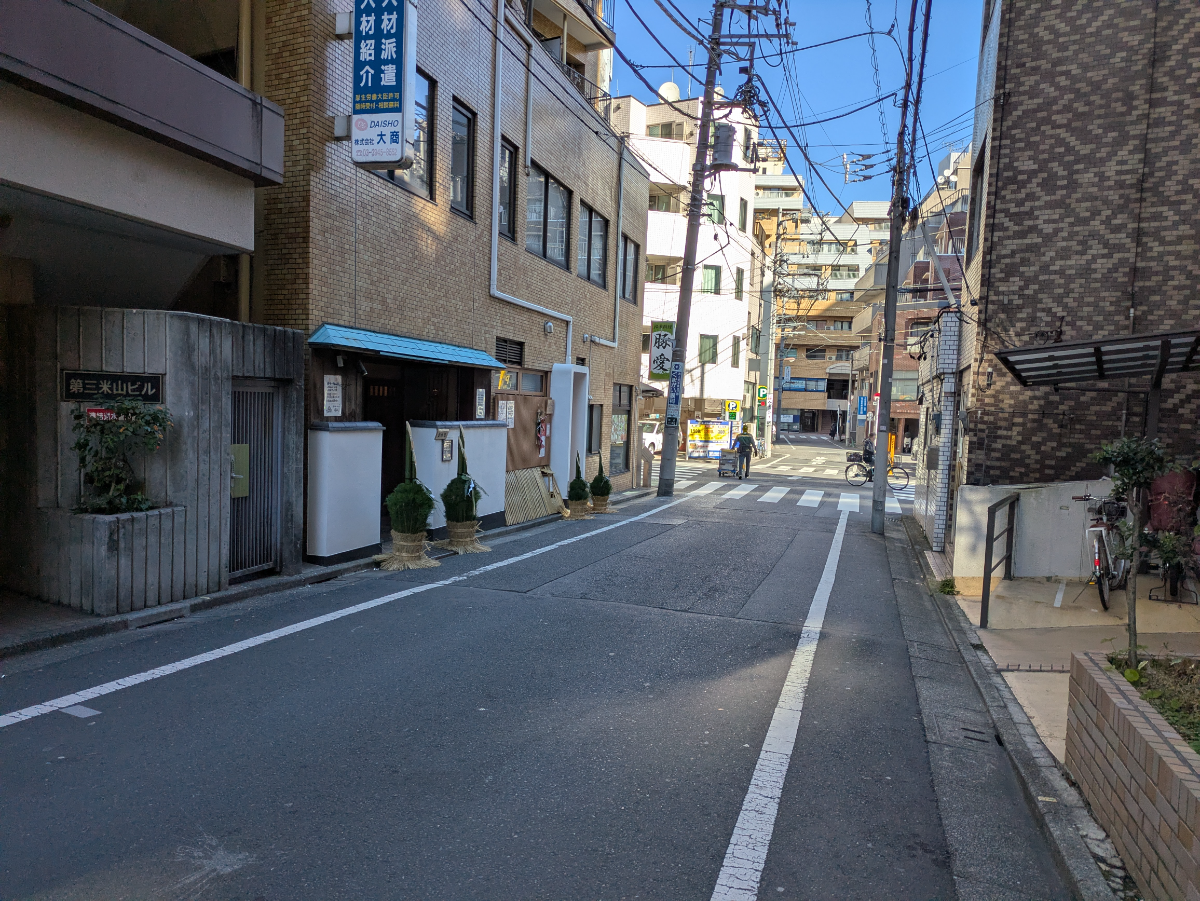 fresh/building/J00100443061_2