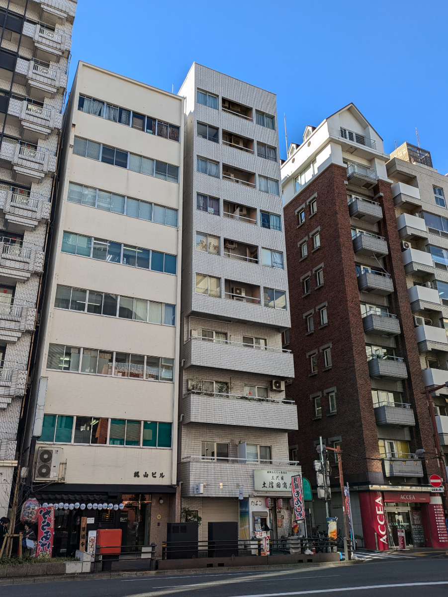 fresh/building/J00100443247_5