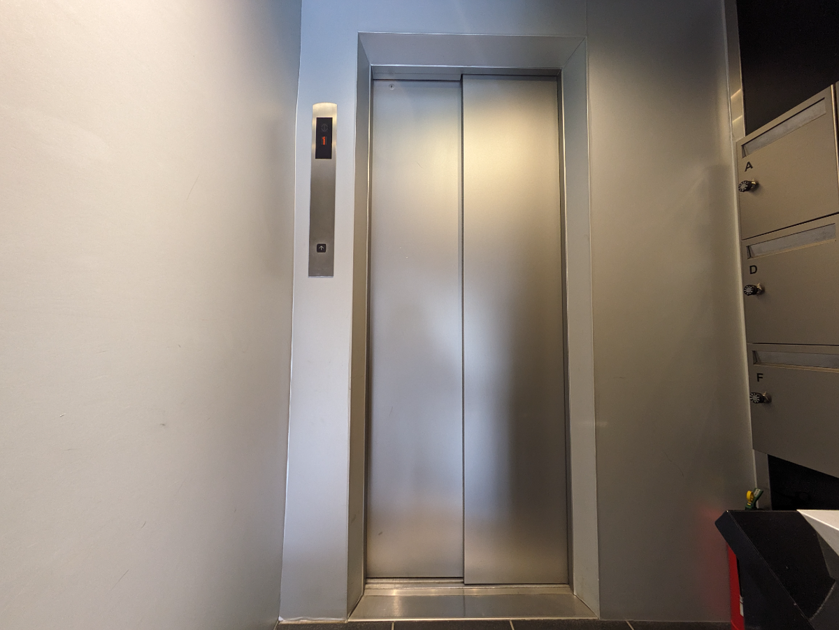 fresh/building/J00100443721_4