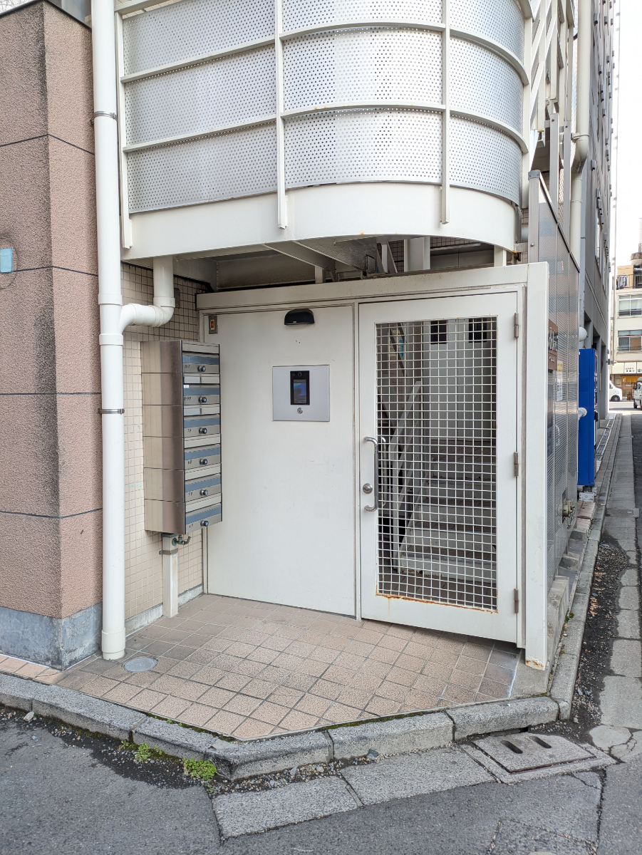 fresh/building/J00100444242_3