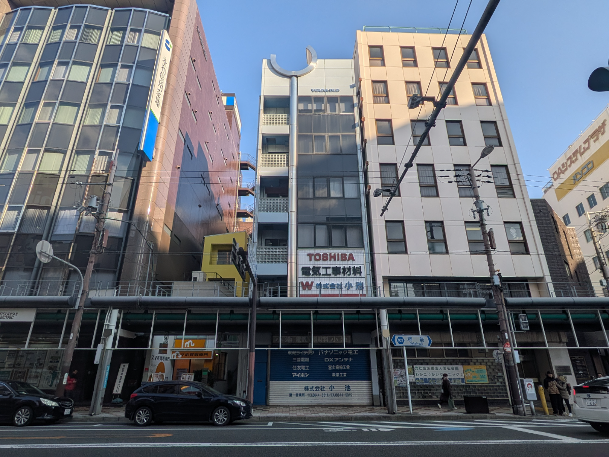 fresh/building/J00100445027_1