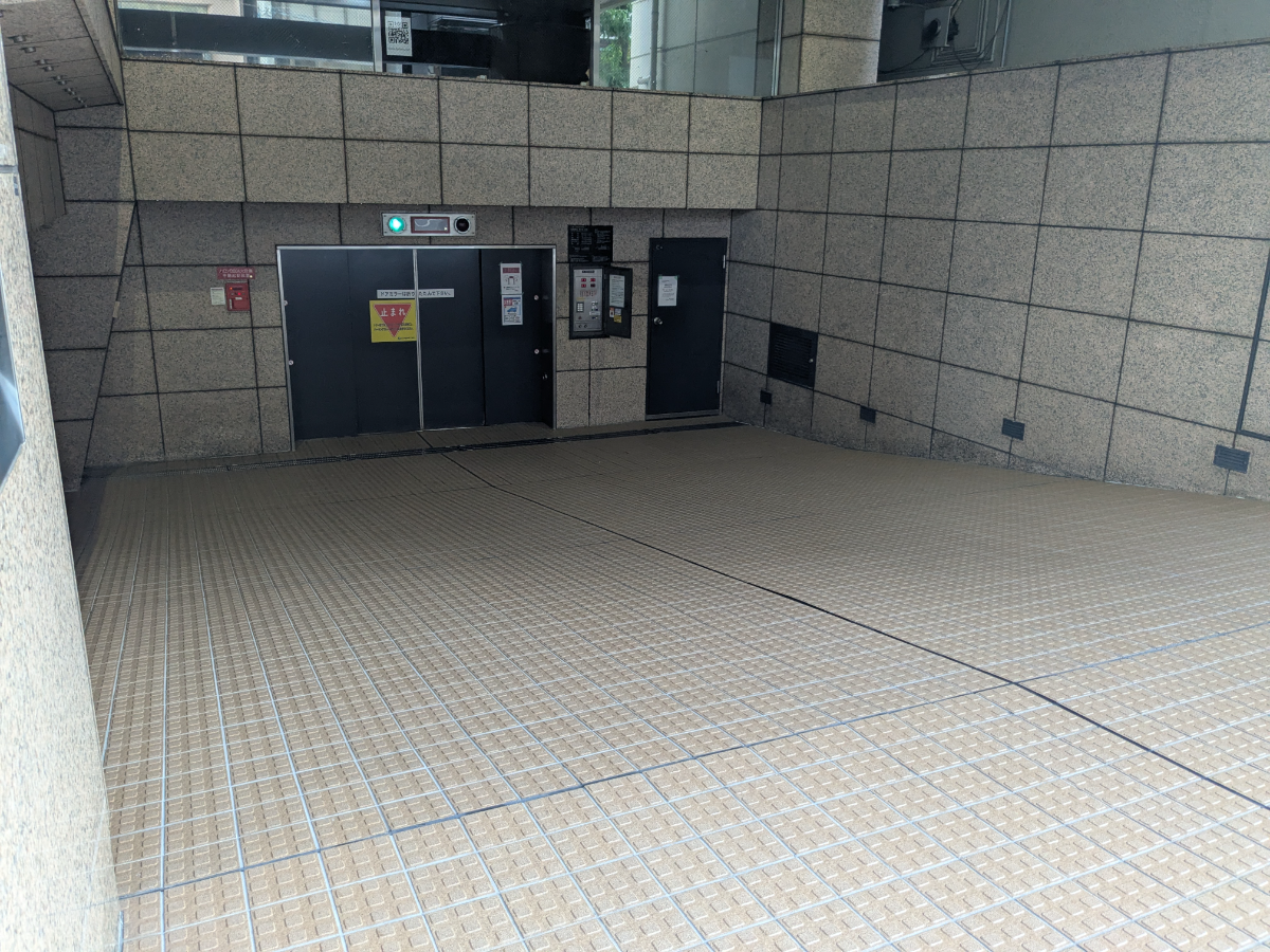 fresh/building/J00100446172_10