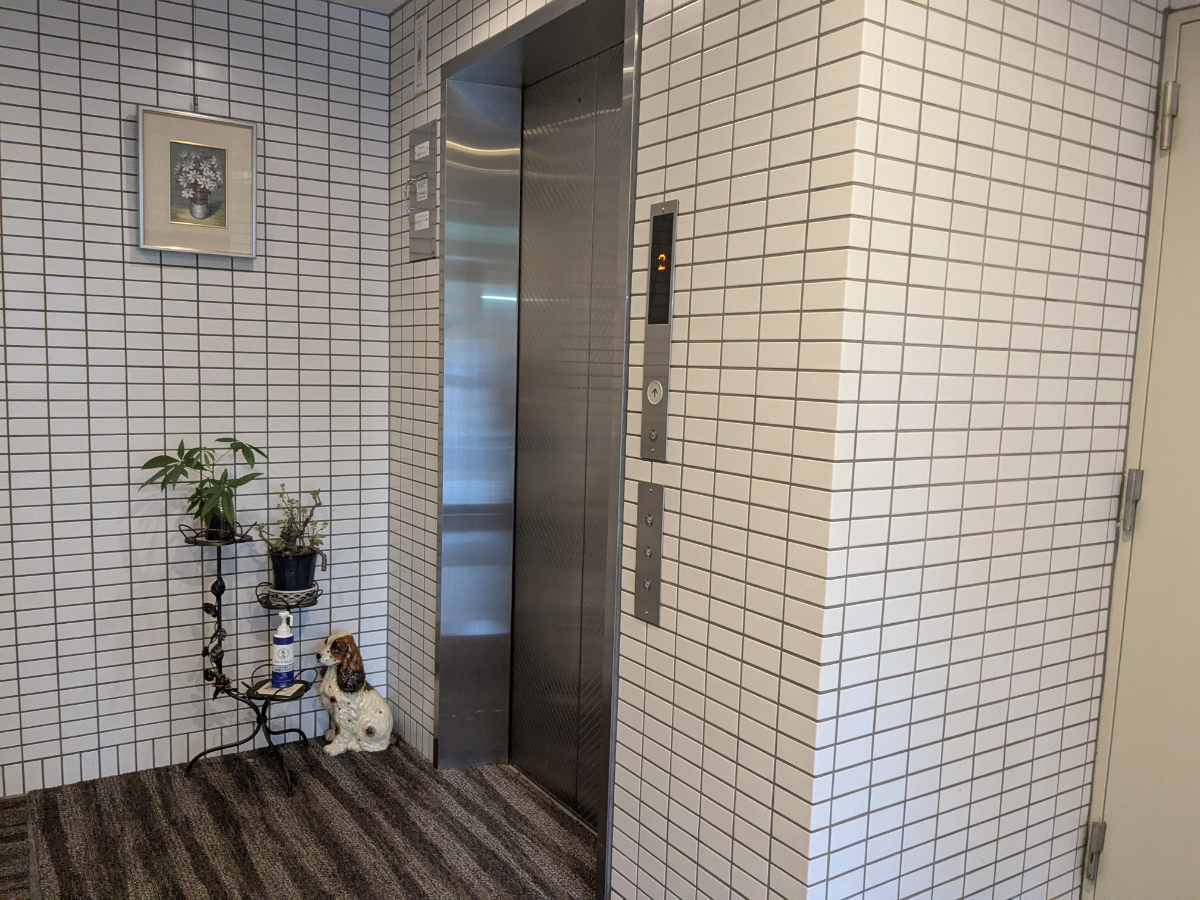 fresh/building/J00100447501_4