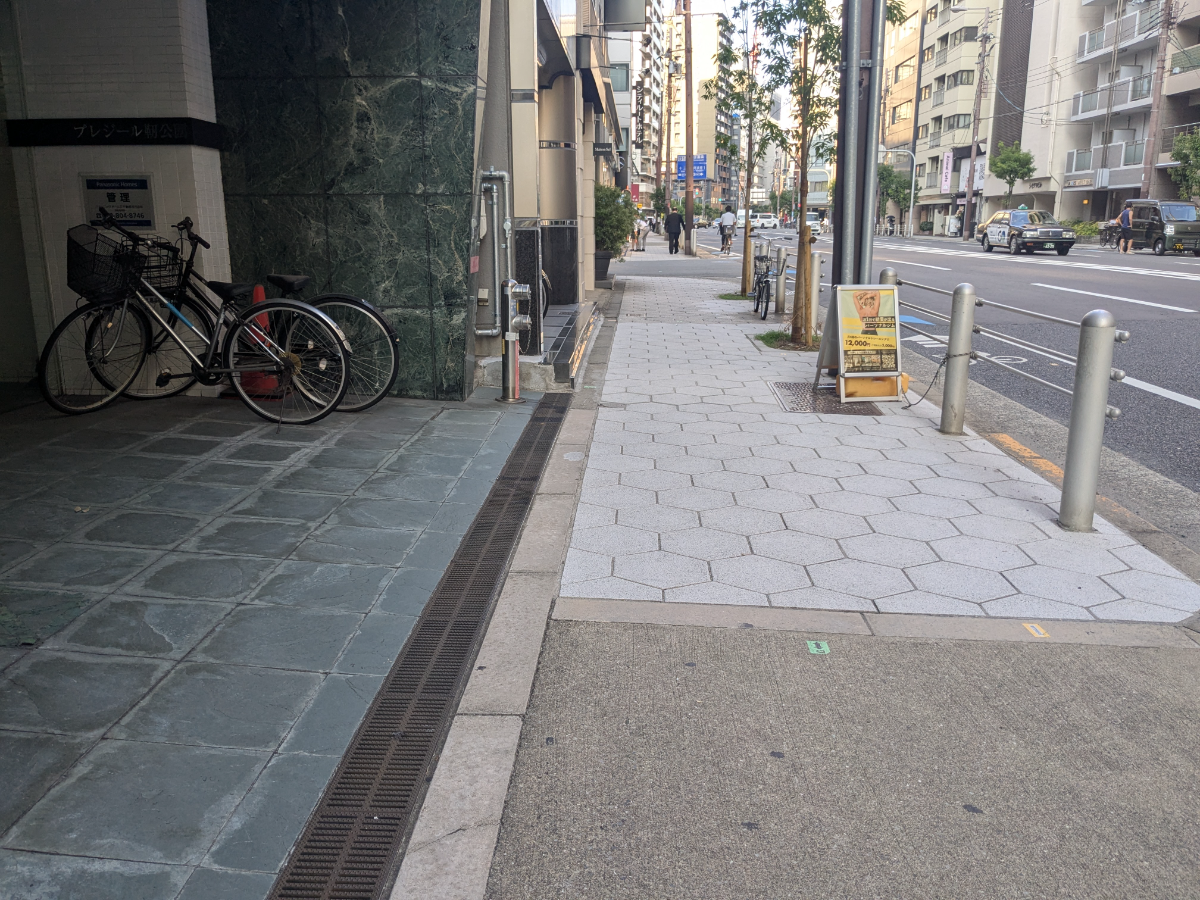 fresh/building/J00100447513_2