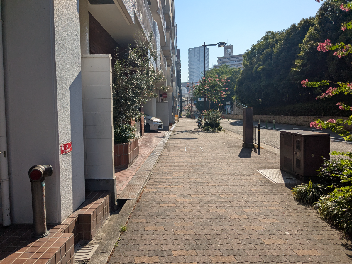 fresh/building/J00100447518_2