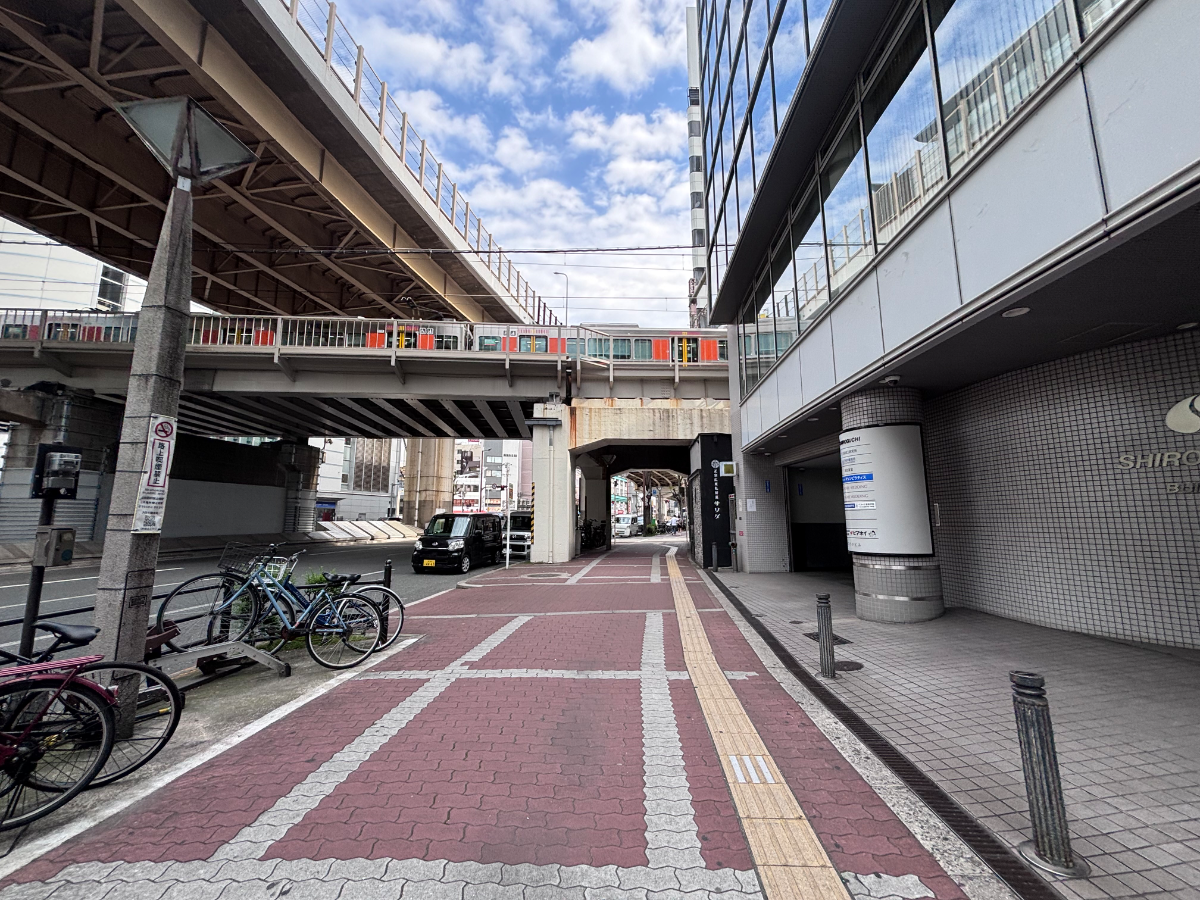 fresh/building/J00100447574_2
