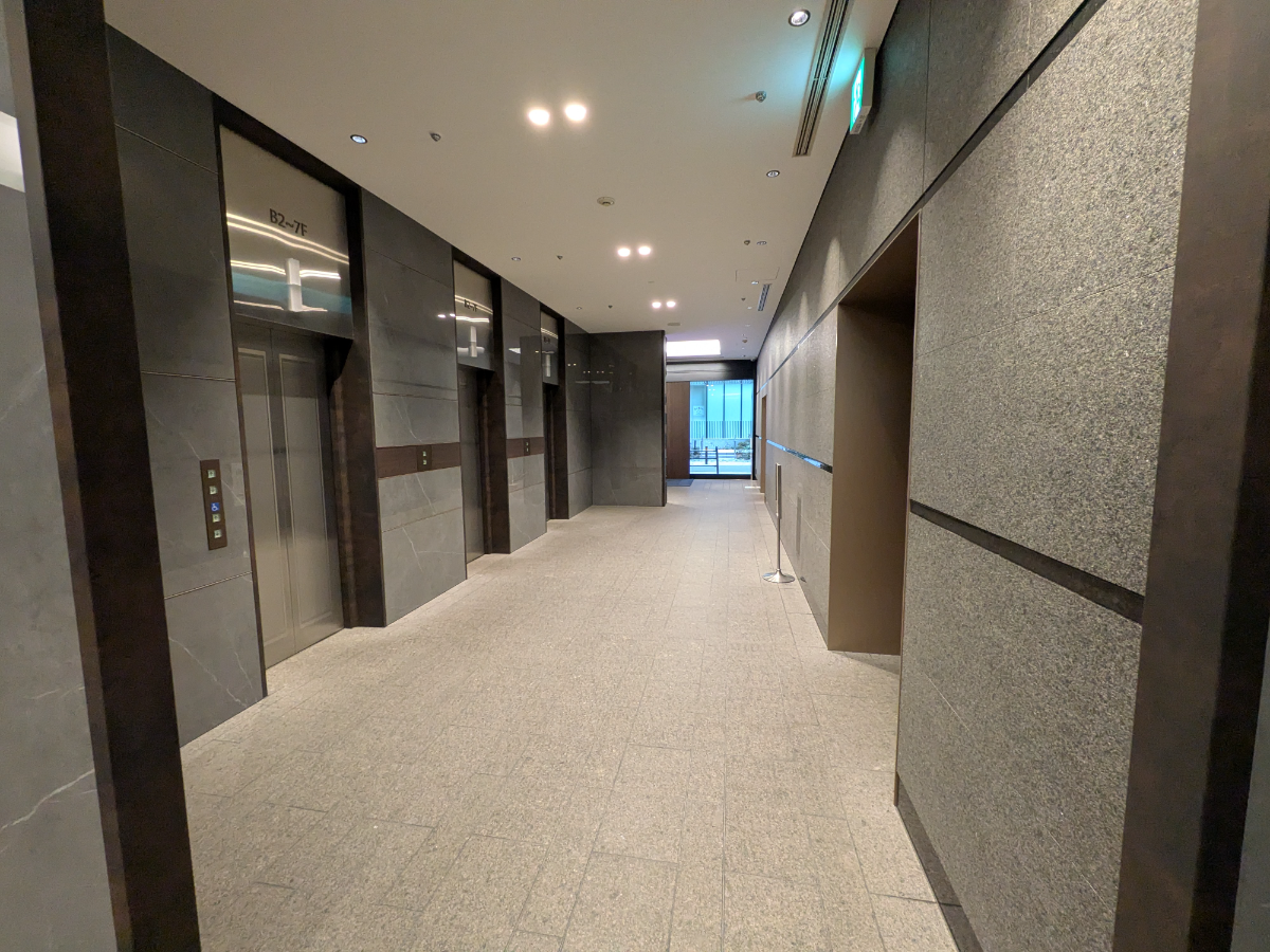 fresh/building/J00100450356_4