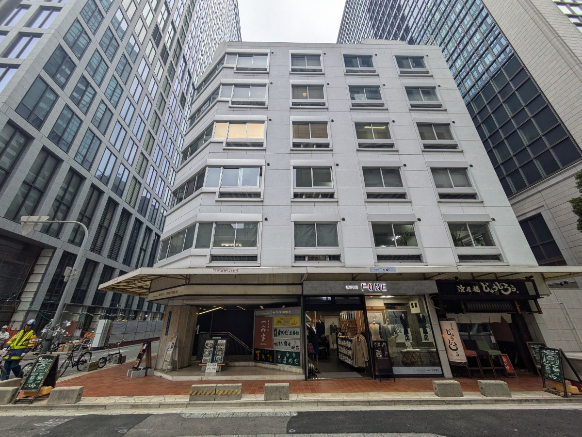 fresh/building/J00100456257_1