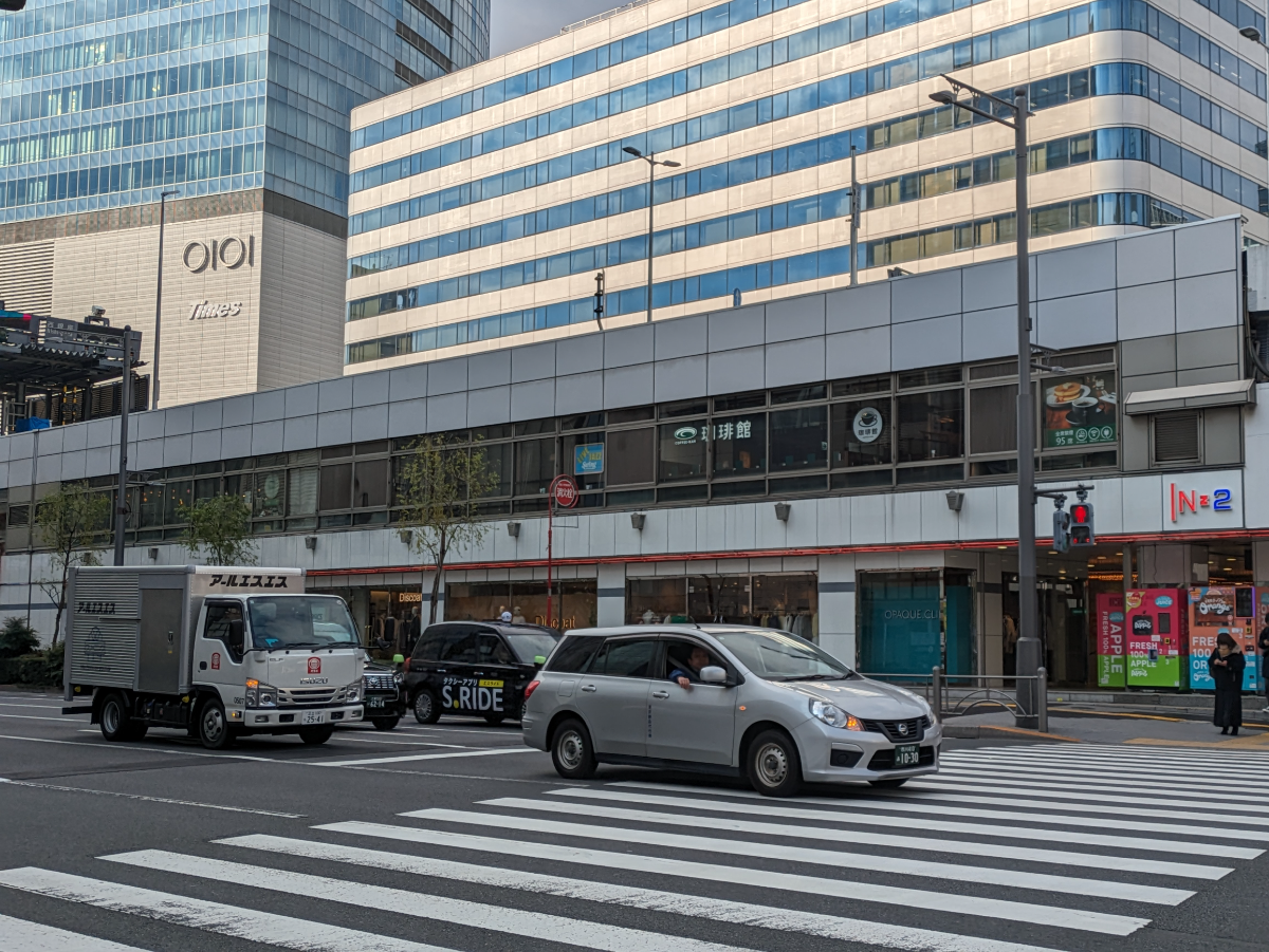 fresh/building/J00100459114_1