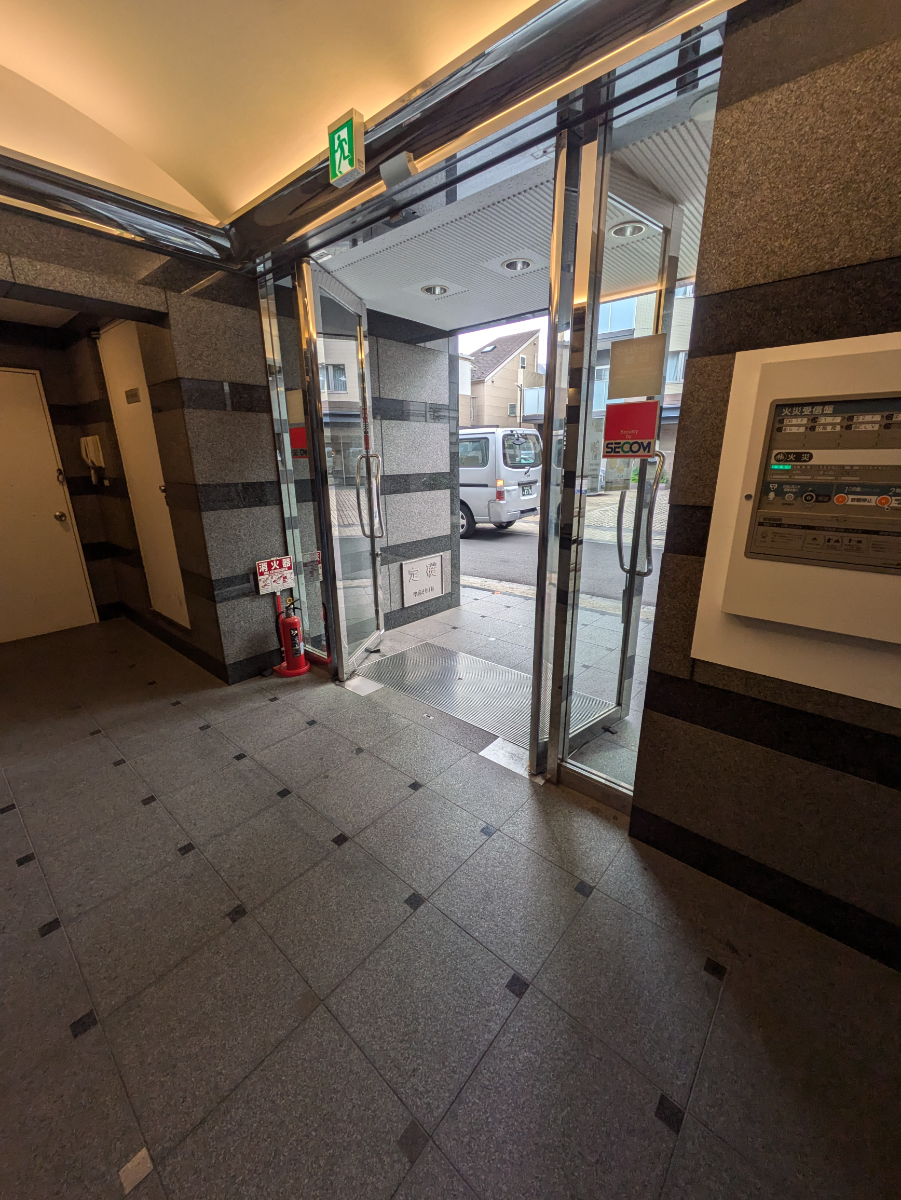 fresh/building/J00100463693_8