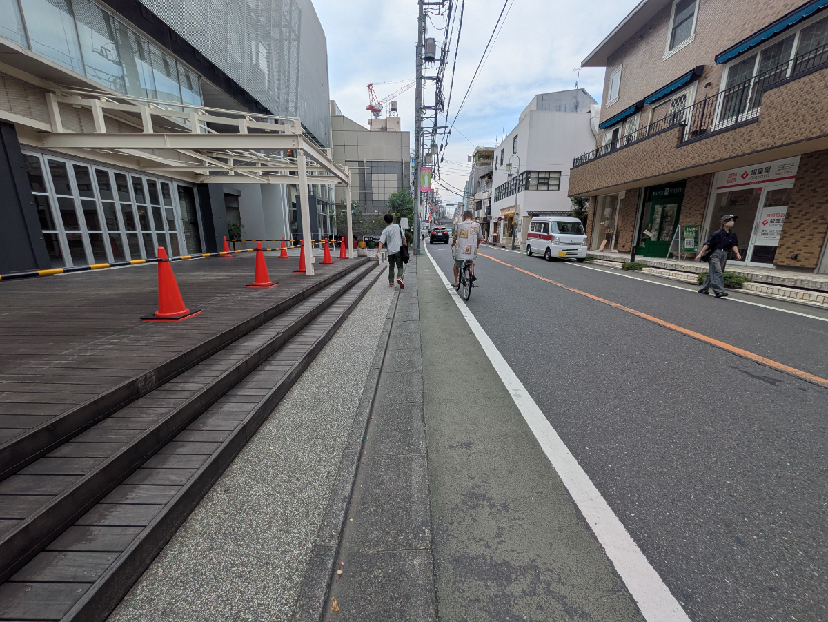 fresh/building/J00100463996_2