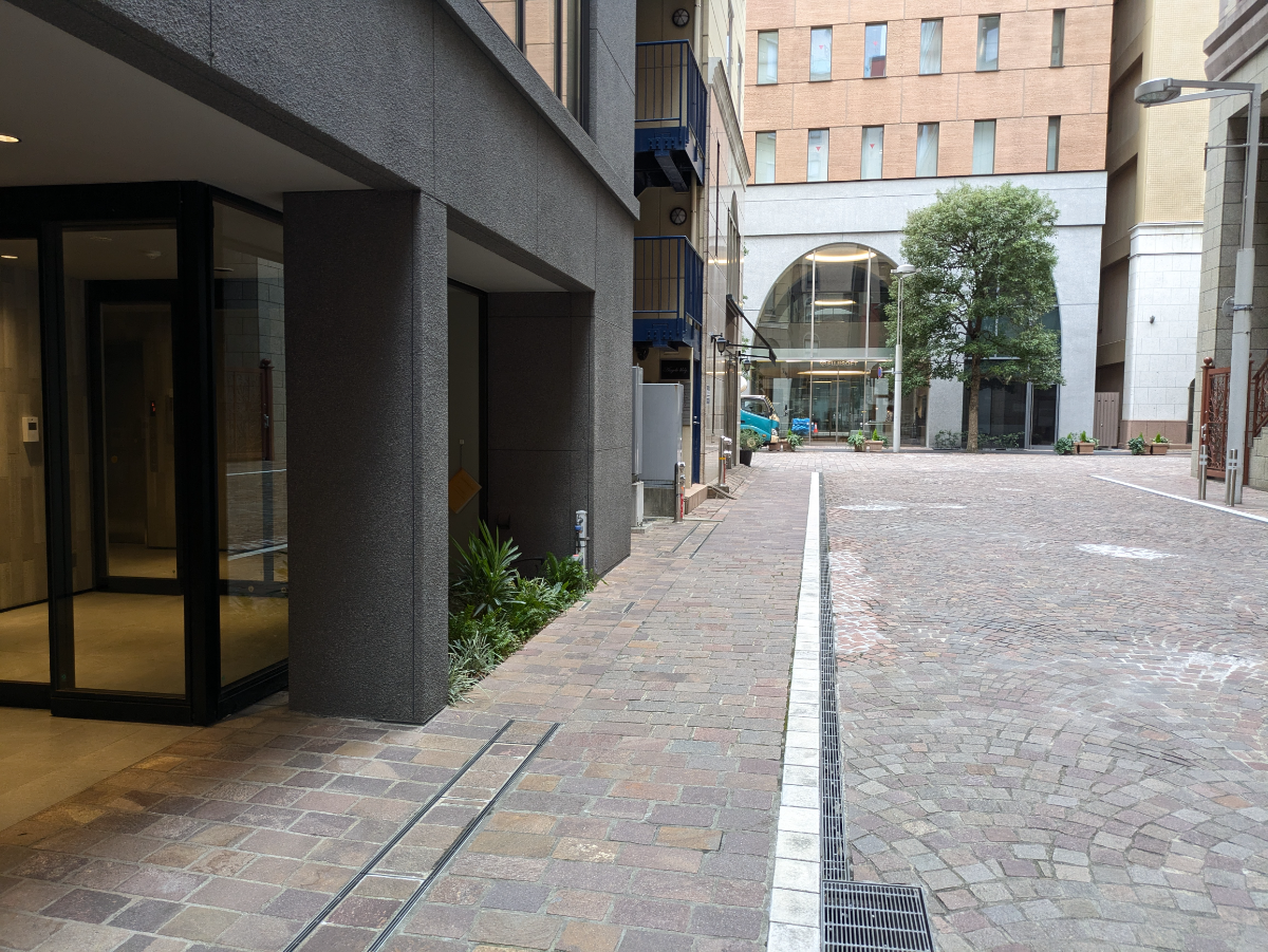 fresh/building/J00100464350_2