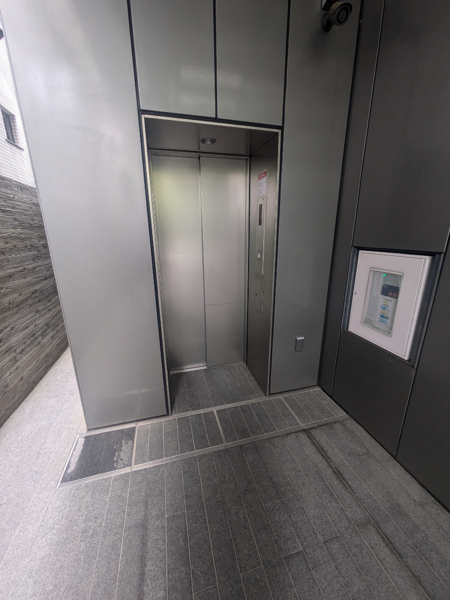 fresh/building/J00100465101_4