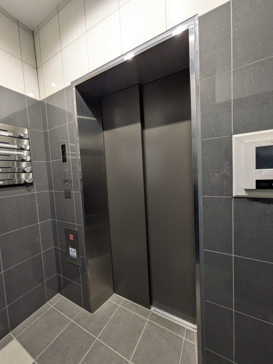 fresh/building/J00100465567_4