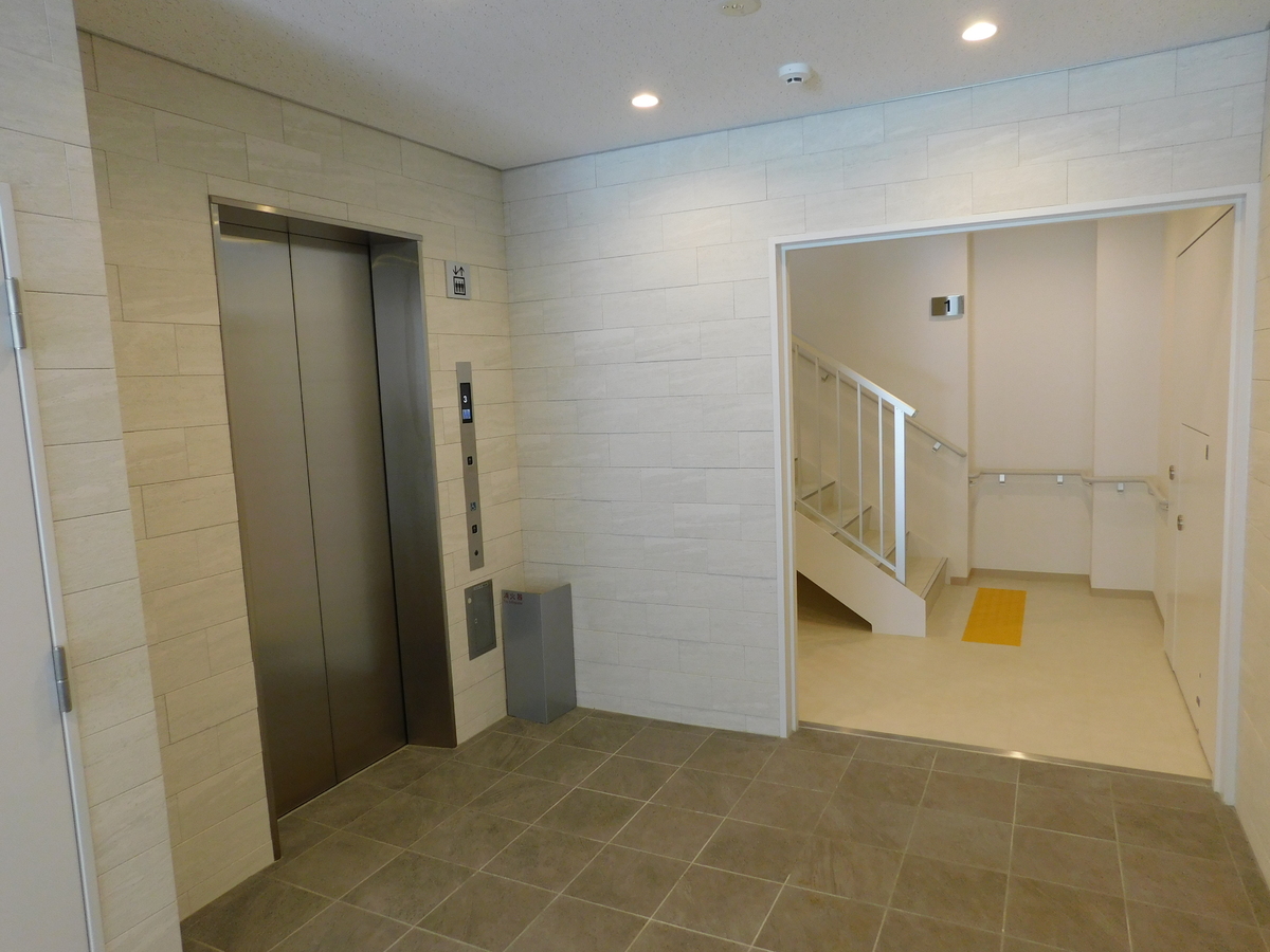 fresh/building/J00100465618_3