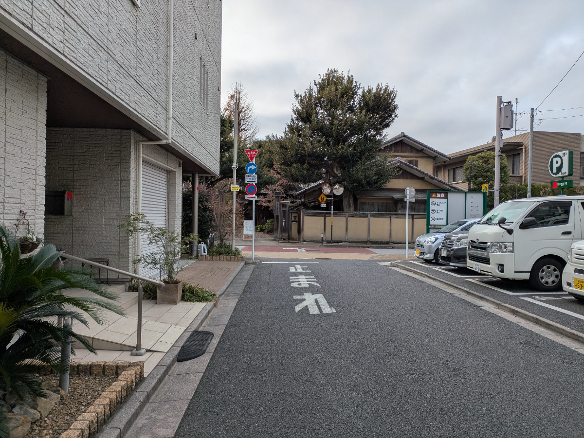 fresh/building/J00100466935_2