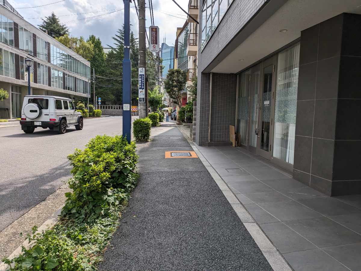 fresh/building/J00100468019_2