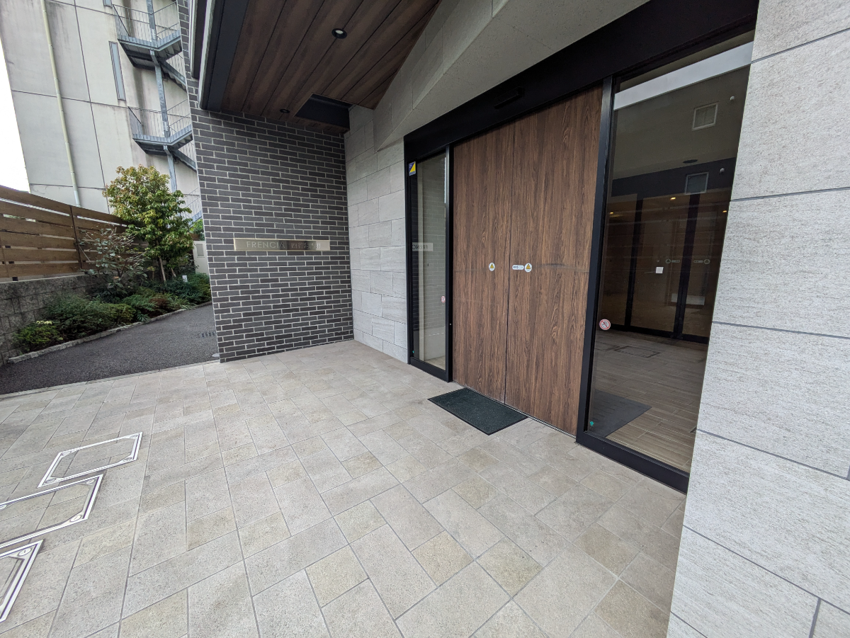 fresh/building/J00100468298_3