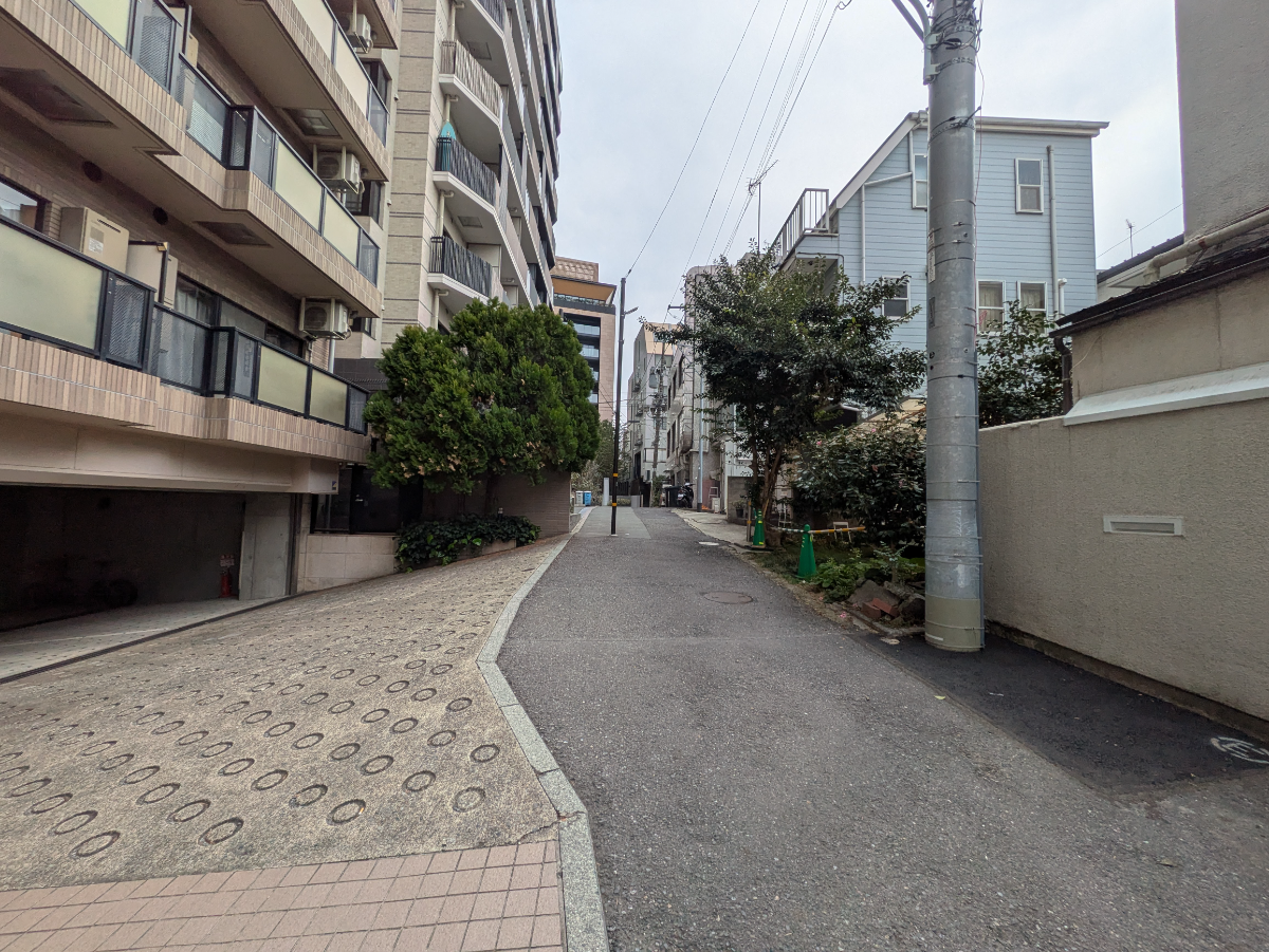 fresh/building/J00100468508_2