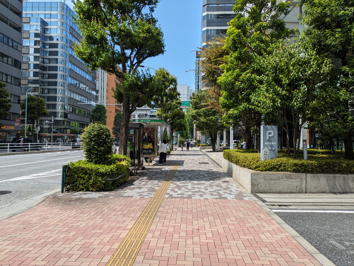 fresh/building/J00100469338_2