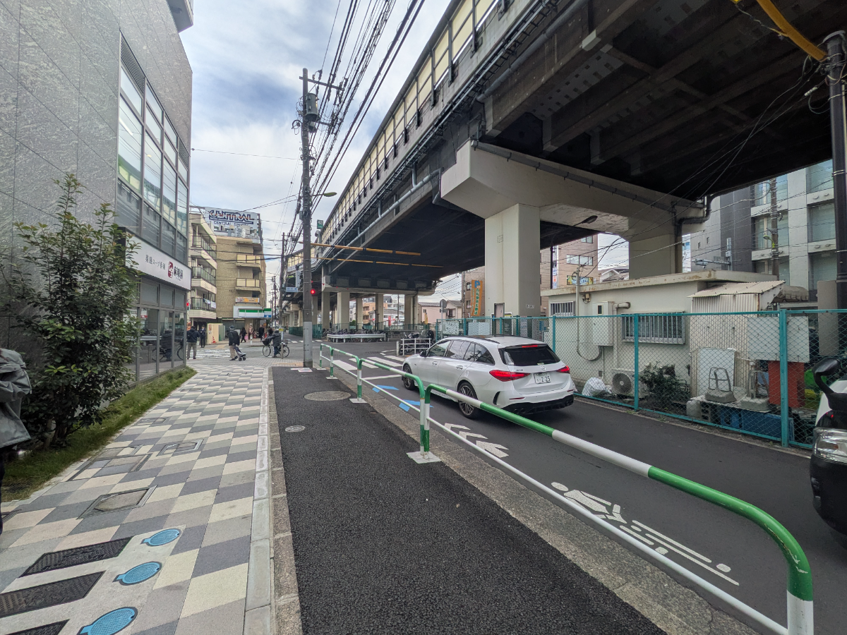 fresh/building/J00100469499_24