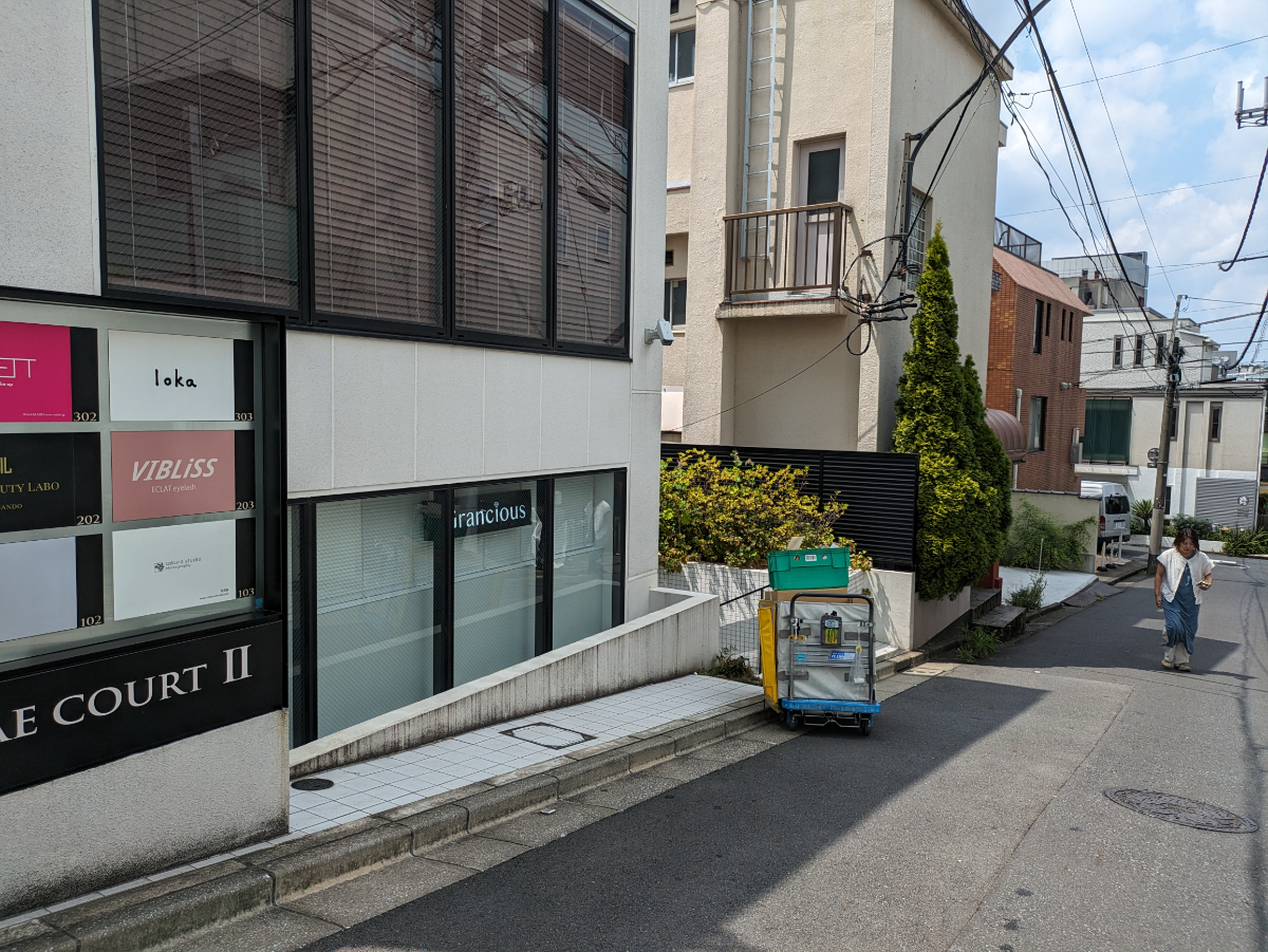 fresh/building/J00100469887_2