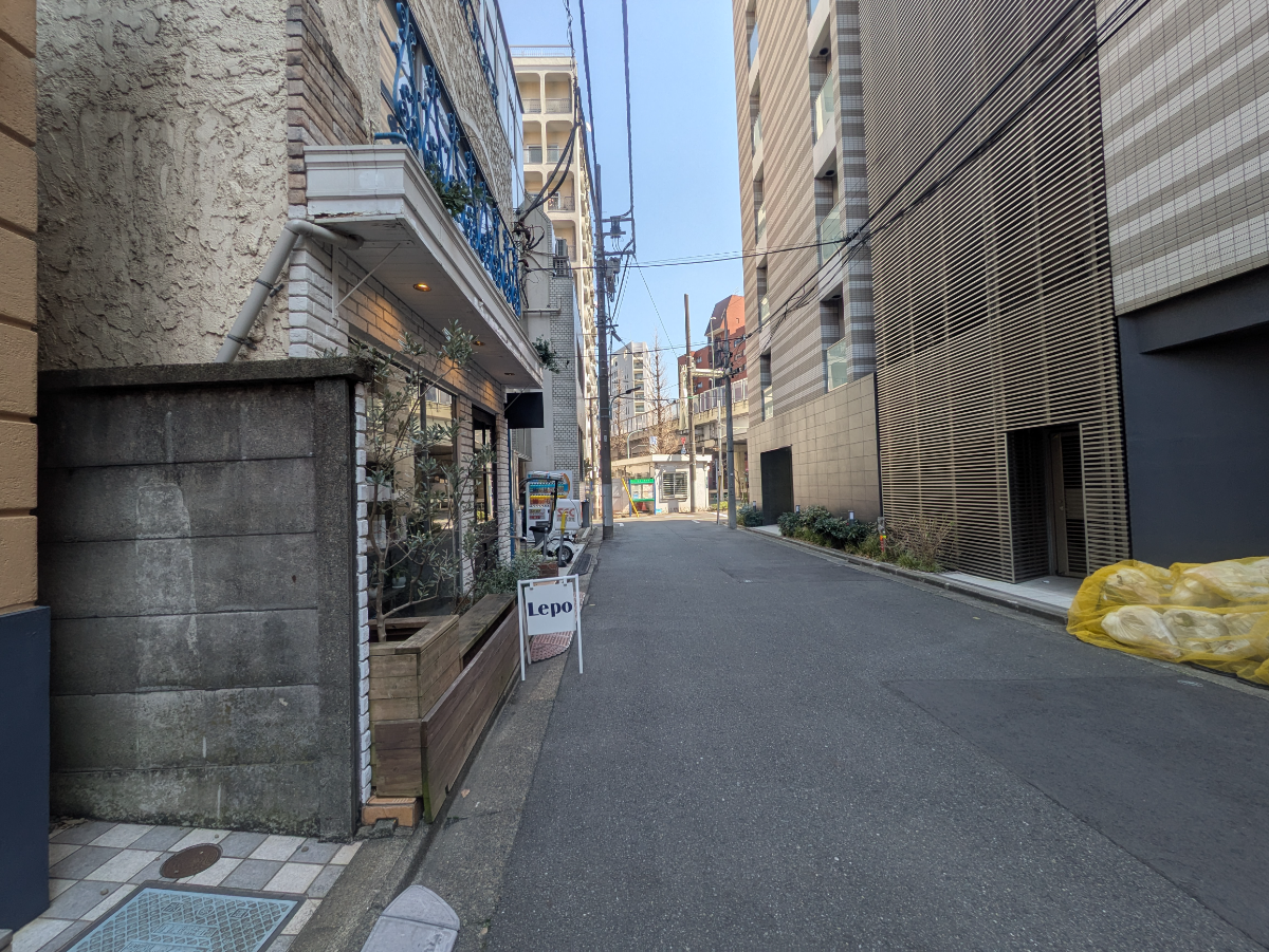 fresh/building/J00100469904_10