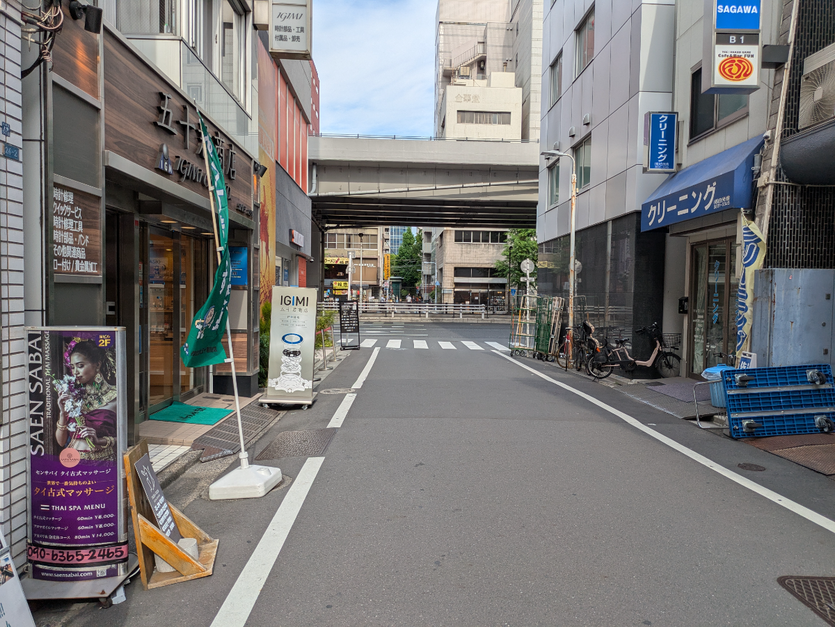 fresh/building/J00100474911_12