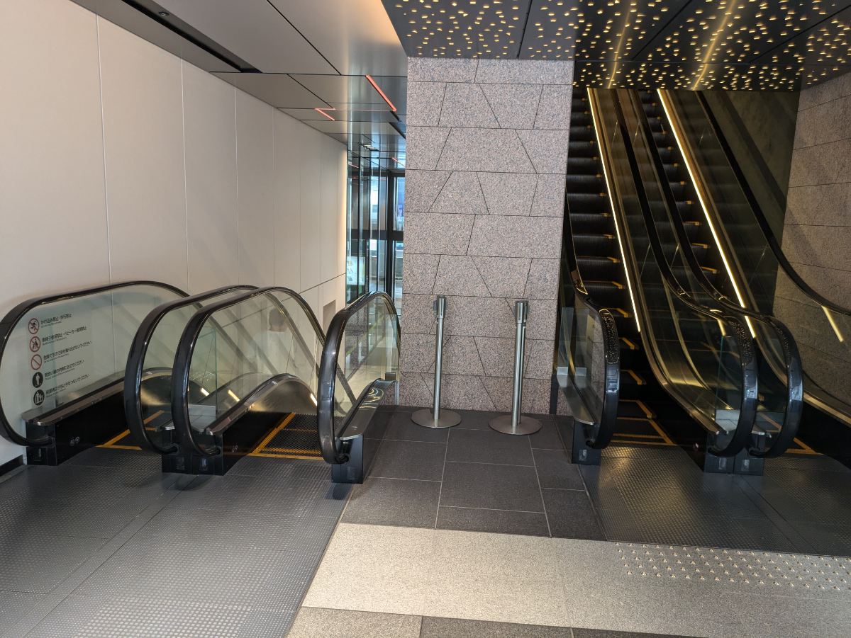 fresh/building/J00100475222_6