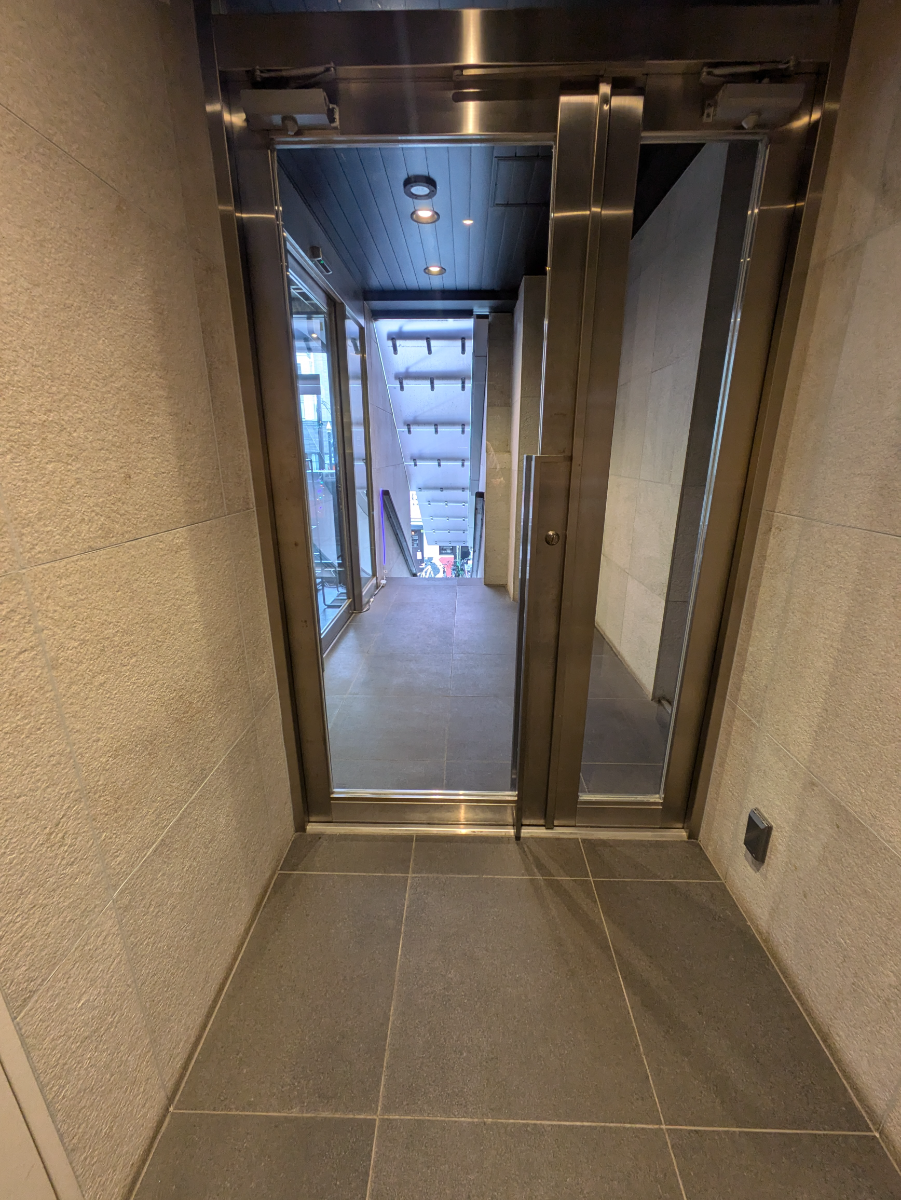 fresh/building/J00100475279_8
