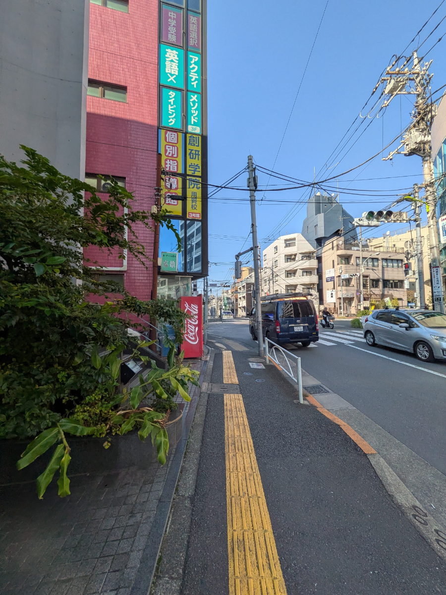 fresh/building/J00100475465_2
