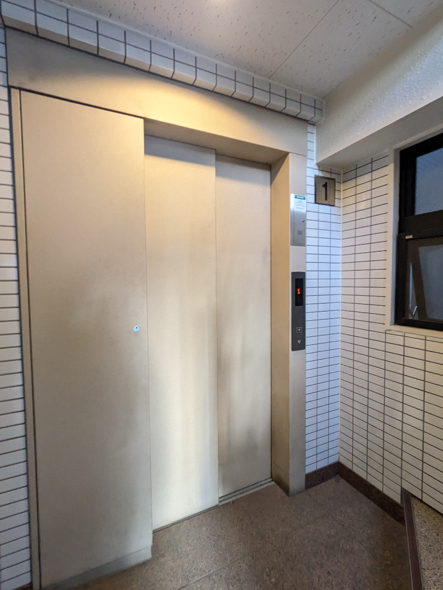 fresh/building/J00100475695_4