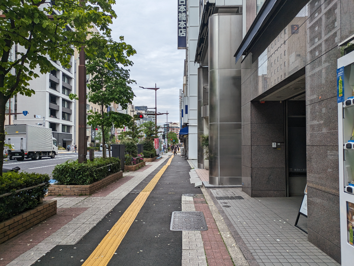 fresh/building/J00100475793_2