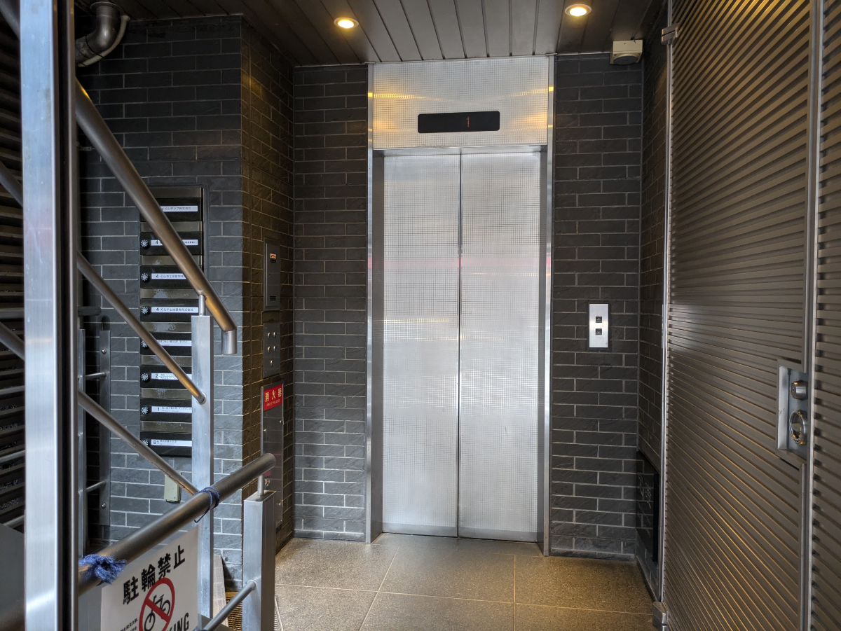 fresh/building/J00100475800_4