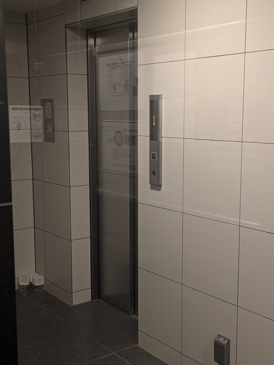 fresh/building/J00100476004_4