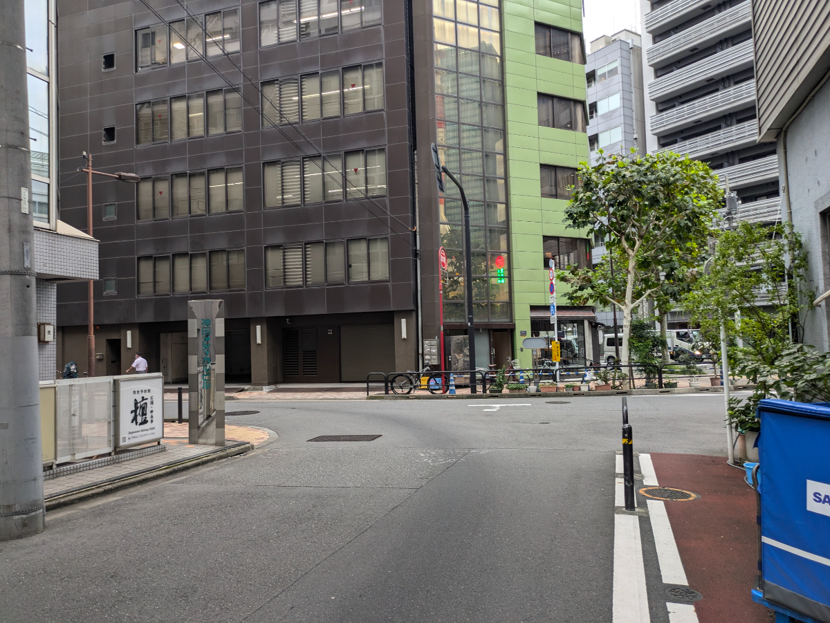 fresh/building/J00100476759_2