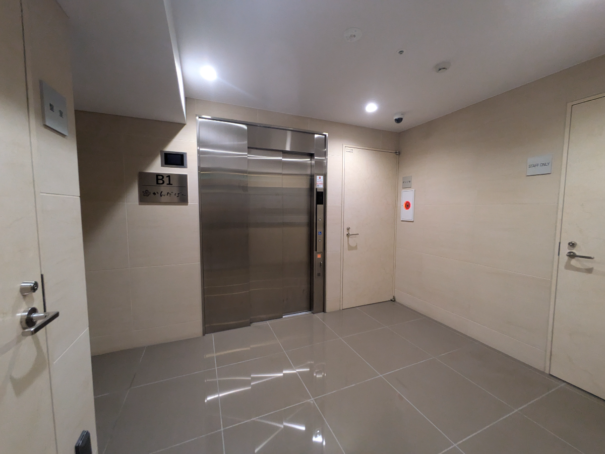 fresh/building/J00100476759_4