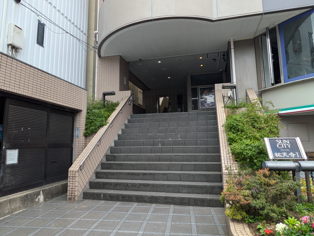 fresh/building/J00100477058_3