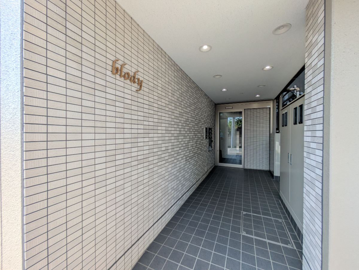 fresh/building/J00100477284_3