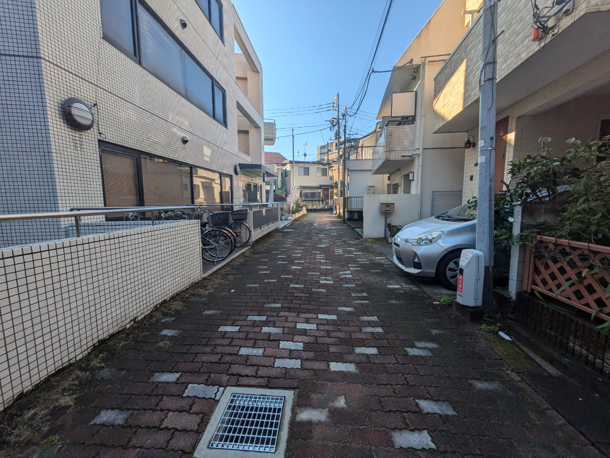 fresh/building/J00100477784_2