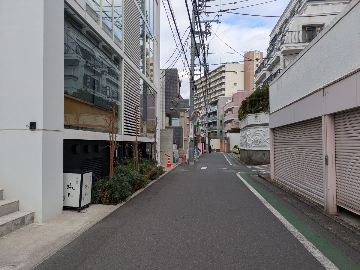 fresh/building/J00100477833_2