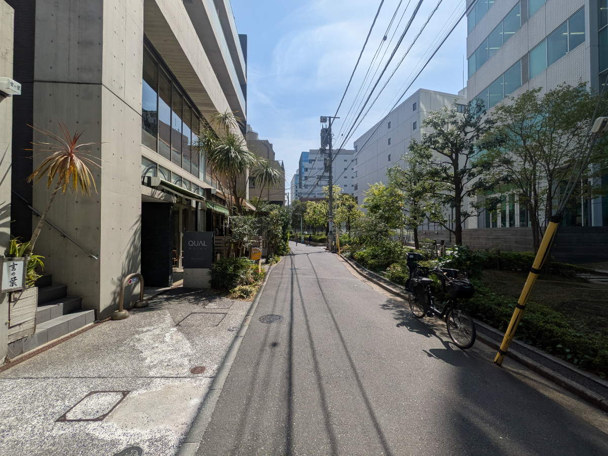 fresh/building/J00100477852_2
