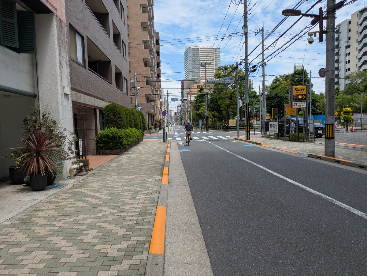 fresh/building/J00100477941_2