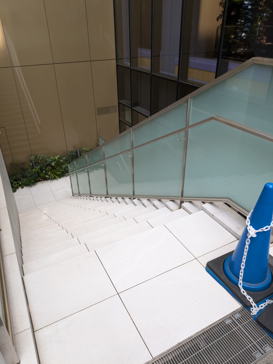 fresh/building/J00100478122_12