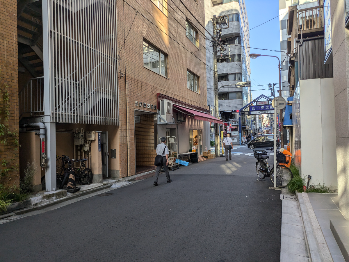 fresh/building/J00100478852_2